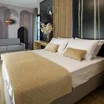 Guest house Via Mare Luxury 4*