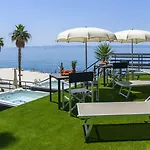 Via Mare Luxury 4* Split