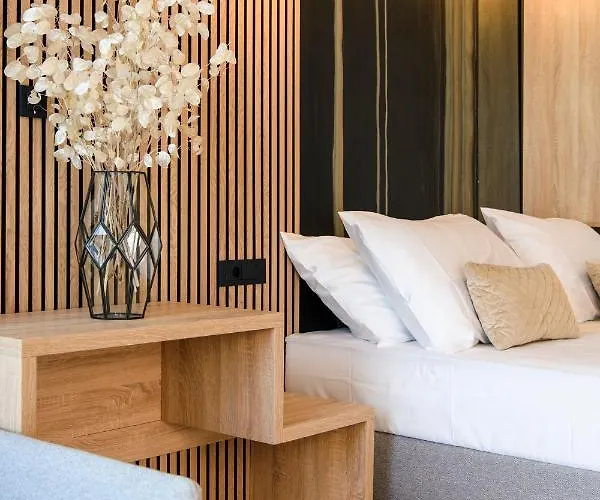 Via Mare Luxury 4*