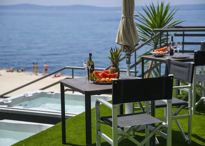 Via Mare Luxury 4*