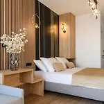 Via Mare Luxury 4*