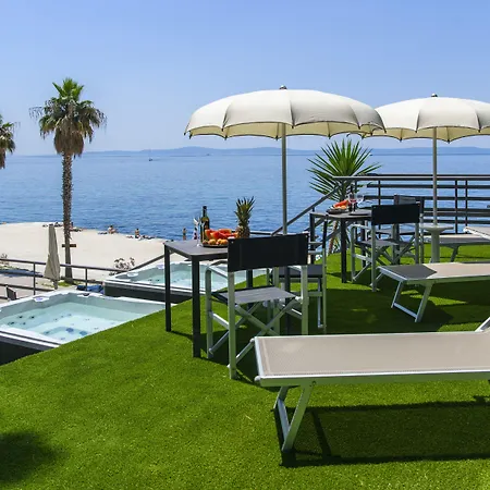 Via Mare Luxury 4* 스플리트