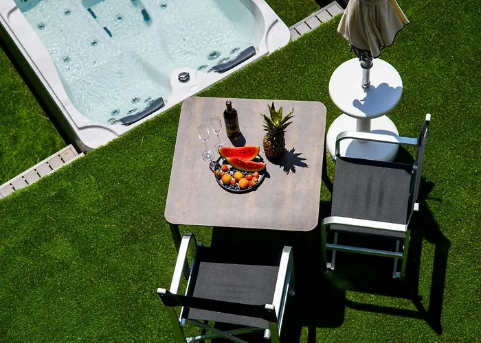 Via Mare Luxury Affittacamere 4*