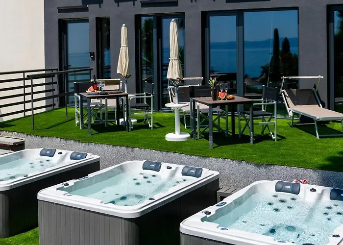 Via Mare Luxury Affittacamere