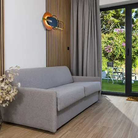 Via Mare Luxury Guest house