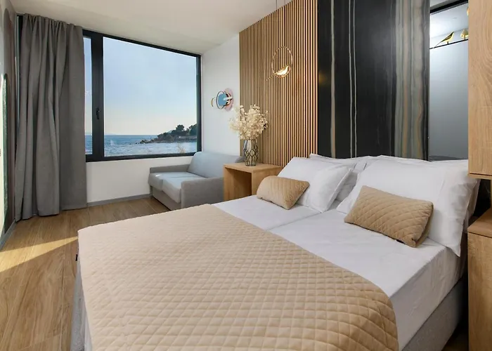 Πανσιόν Via Mare Luxury Σπλιτ