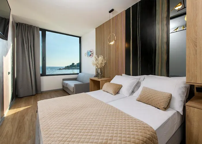 Via Mare Luxury Πανσιόν