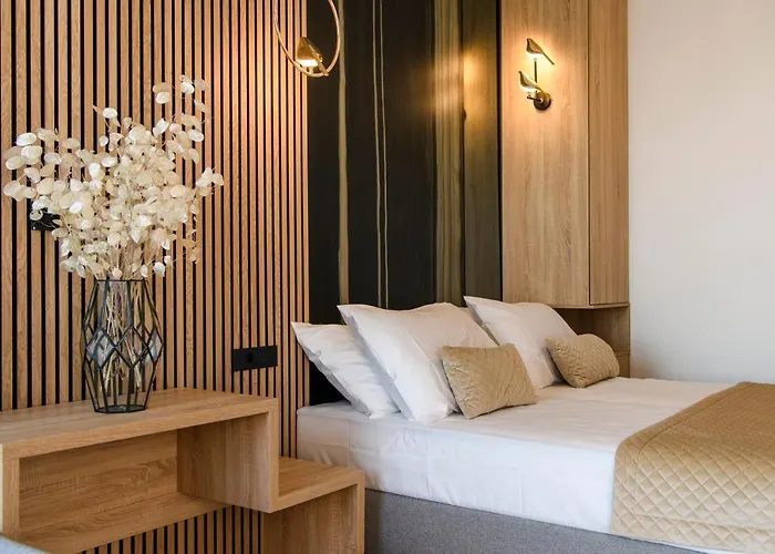 Πανσιόν Via Mare Luxury Σπλιτ